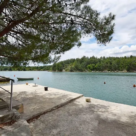 Feriehus Una Obrovac